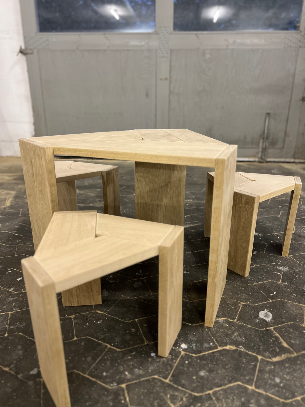 Pakke: 3 børneskamler + 1 børnebord